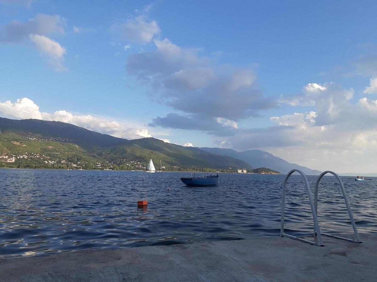 Beachfront Apartments Grunche Ohrid Exterior photo